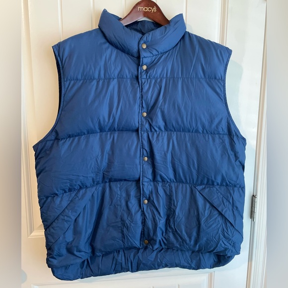 L.L. Bean Other - L.L. Bean Bright Navy Blue Button Up Foldable Storage Puffer Vest Sz XL in GUC